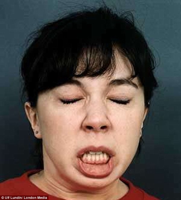 第一次打噴嚏就上手！噴嚏攝影集1