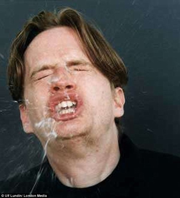 第一次打噴嚏就上手！噴嚏攝影集2