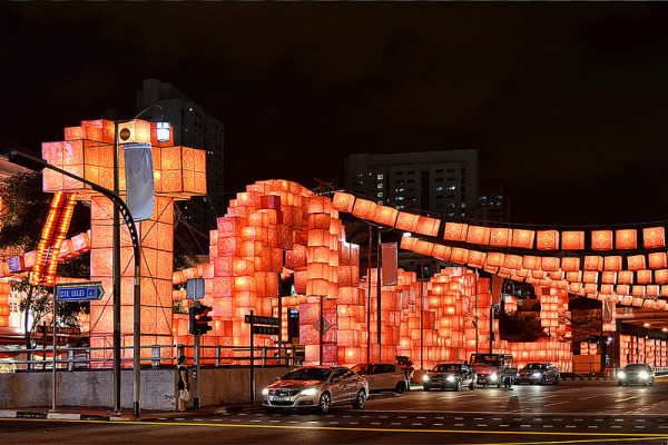 新加坡的超長蛇燈籠3