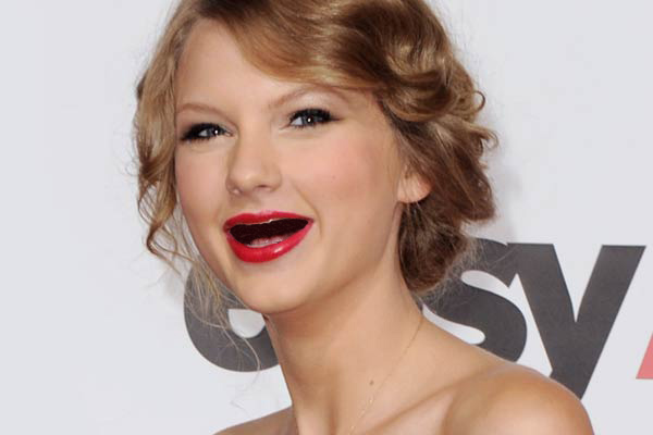 女明星牙齒掉光示意圖4