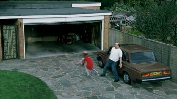 真人版辛普森家庭的片頭6