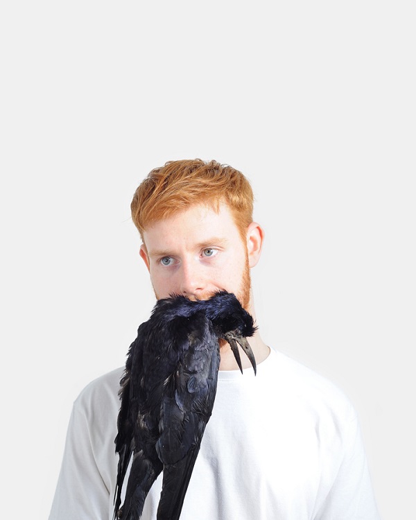 超詭異！人類咬著動物屍體攝影集6