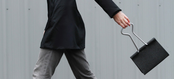 好玩又時尚的辦公室夾子手提包1