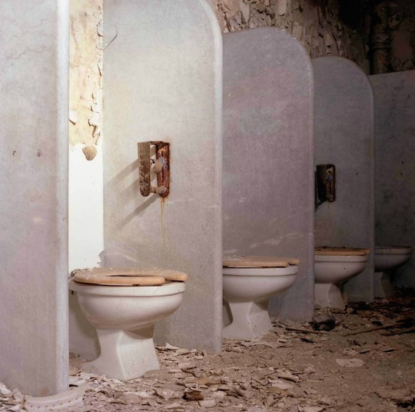 讓你雞皮疙瘩掉滿地的廢棄精神病院5