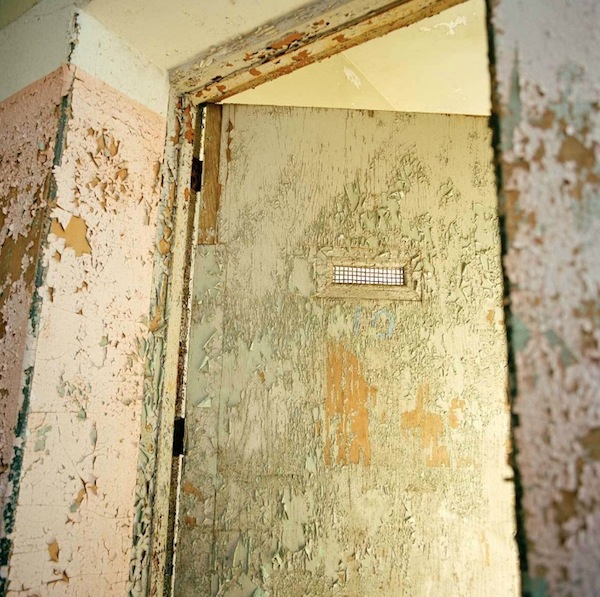 讓你雞皮疙瘩掉滿地的廢棄精神病院6