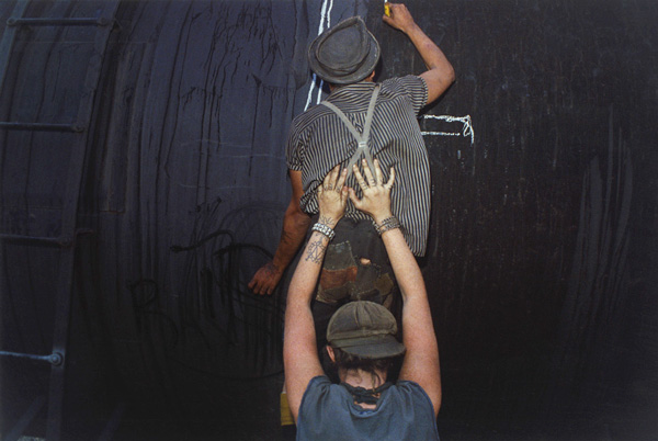 火車上的漂泊人生13