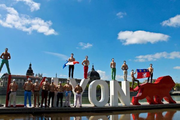 Gay到不行的法國反同性戀人士3