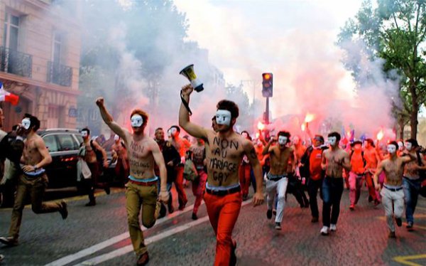 Gay到不行的法國反同性戀人士5