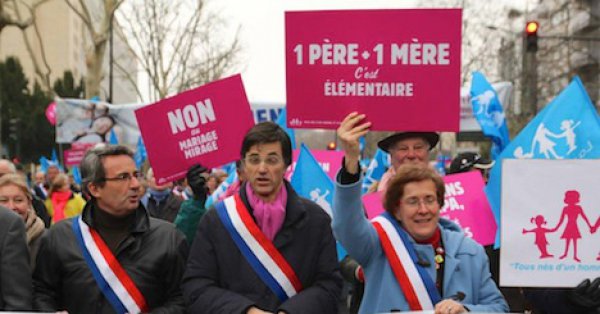 Gay到不行的法國反同性戀人士7