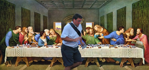 不小心擋到人家求婚照而爆紅的借過男3