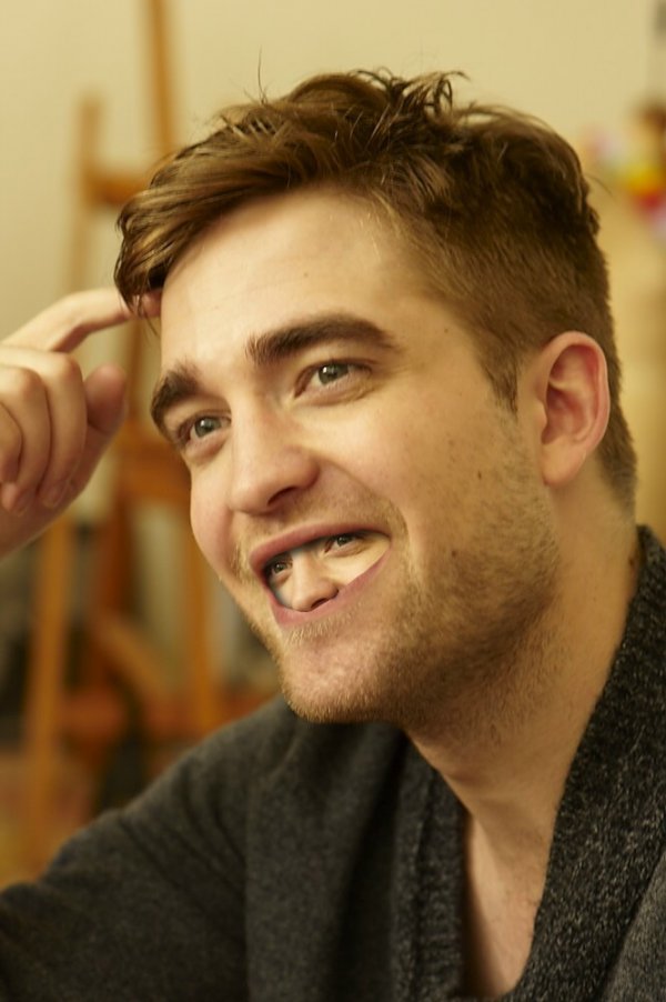 俄羅斯娃娃？躲在嘴巴裡的小一號明星8