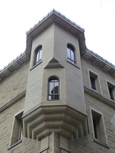 23棟看你不爽的房子2