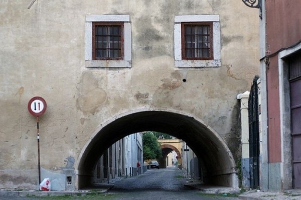 23棟看你不爽的房子8